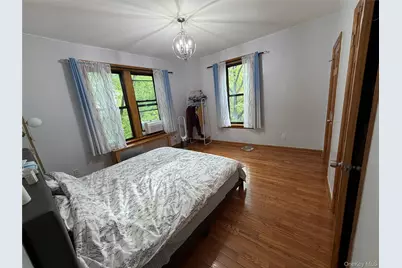 42-11 Kissena Boulevard #4A, Flushing, NY 11355 - Photo 10