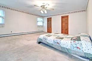 395 8th St, Bohemia, NY 11716 - Photo 16