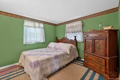 34 Linden Drive, Newburgh, NY 12550 - Photo 18