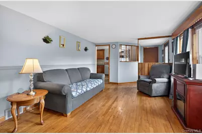 34 Linden Drive, Newburgh, NY 12550 - Photo 4