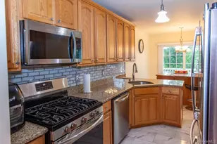 5505 Boulder Way, Wappingers Falls, NY 12590 - Photo 4