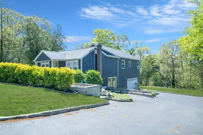 42 Oceanview Avenue, Farmingville, NY 11738 - Photo 10