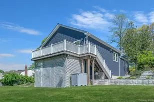 42 Oceanview Ave, Farmingville, NY 11738 - Photo 6