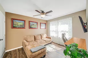42 Oceanview Ave, Farmingville, NY 11738 - Photo 28