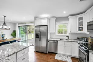 451 Gibbs Pond Rd, Nesconset, NY 11767 - Photo 18