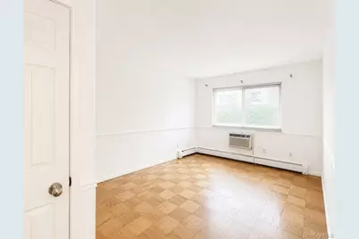 330 Central Park Avenue #F8, Scarsdale, NY 10583 - Photo 16