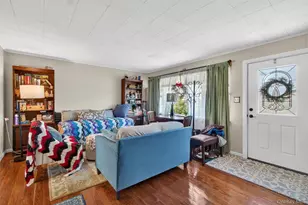 16 Gariss St, Port Jervis, NY 12771 - Photo 6