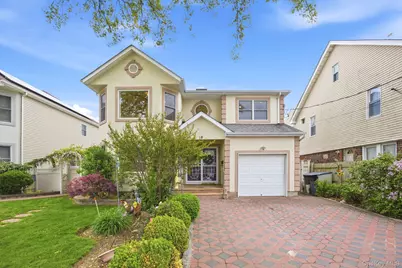 16 6th Avenue, New Hyde Park, NY 11040 - Photo 1