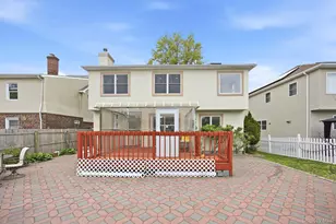 16 6th Ave, New Hyde Park, NY 11040 - Photo 26