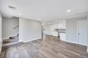 446 Riviera Dr, Mastic Beach, NY 11951 - Photo 10