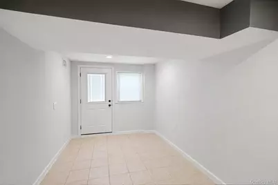42 Shady Lane, Huntington, NY 11743 - Photo 38