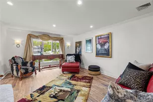 [Address not provided], Hauppauge, NY 11788 - Photo 12