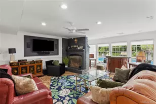 [Address not provided], Hauppauge, NY 11788 - Photo 18