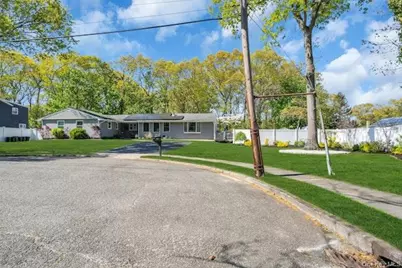 31 Peak Street, Ronkonkoma, NY 11779 - Photo 34