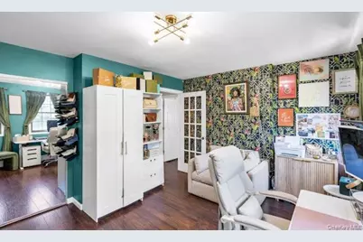 31 Peak Street, Ronkonkoma, NY 11779 - Photo 14