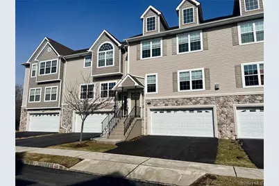 8 Seeley Bull Street #120, Monroe, NY 10950 - Photo 2