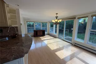 140 Wickshire Dr, East Meadow, NY 11554 - Photo 10