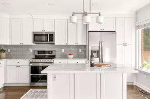 22 The Hamlet, Pelham, NY 10803 - Photo 4