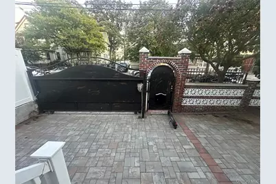 16321 Phroane Avenue, Jamaica, NY 11433 - Photo 2