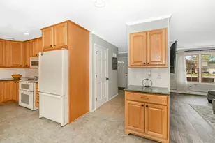 21 Eisenhower Rd, Centereach, NY 11720 - Photo 14