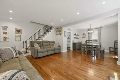 79 Raff Avenue, Floral Park, NY 11001 - Photo 10