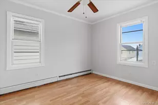 93-22 207th St, Queens Village, NY 11428 - Photo 20