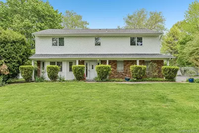 237 Cedar Road, East Northport, NY 11731 - Photo 2