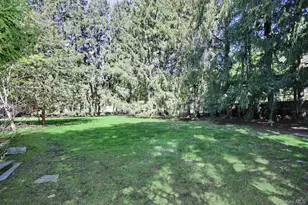 4 Crabapple Ct, Monsey, NY 10952 - Photo 22
