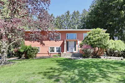 4 Crabapple Court, Monsey, NY 10952 - Photo 1