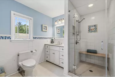 8 Lewis Lane, Port Washington, NY 11050 - Photo 32