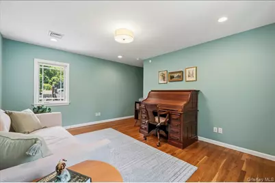 8 Lewis Lane, Port Washington, NY 11050 - Photo 30