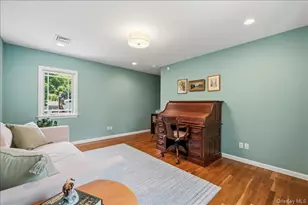 8 Lewis Ln, Port Washington, NY 11050 - Photo 30