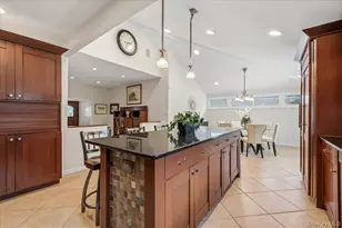 8 Lewis Ln, Port Washington, NY 11050 - Photo 8