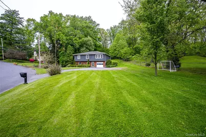 2 Piping Rock Drive, Ossining, NY 10562 - Photo 2