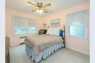 38 Pell Terrace, Garden City, NY 11530 - Photo 16