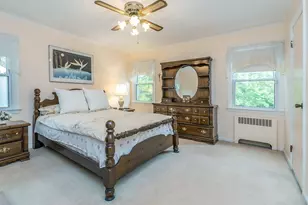 38 Pell Terrace, Garden City, NY 11530 - Photo 18