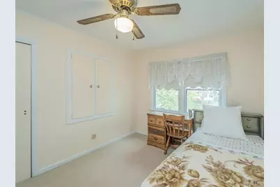 38 Pell Terrace, Garden City, NY 11530 - Photo 14