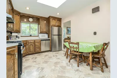38 Pell Terrace, Garden City, NY 11530 - Photo 10