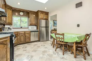 38 Pell Terrace, Garden City, NY 11530 - Photo 10