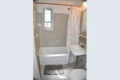 228-14 Stronghurst Avenue #3113, Lower Level, Queens Village, NY 11427 - Photo 18