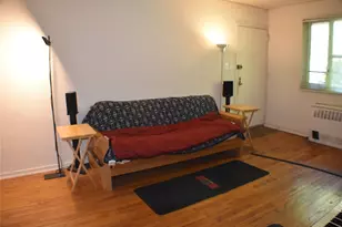 228-14 Stronghurst Ave, Queens Village, NY 11427 - Photo 10
