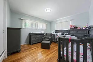 63 Wilfred Blvd, Hicksville, NY 11801 - Photo 12