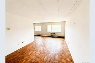 370 Central Park Avenue #4H, Scarsdale, NY 10583 - Photo 2