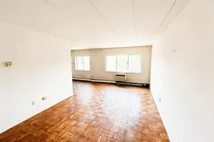 370 Central Park Ave, Scarsdale, NY 10583 - Photo 2