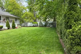 727 Wilmot Rd, Scarsdale, NY 10583 - Photo 14