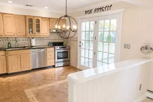72 Avenue B, Holbrook, NY 11741 - Photo 2
