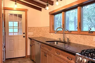 208 Tinker St, Woodstock, NY 12498 - Photo 4