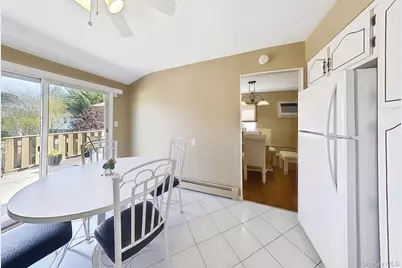 243 N Delaware Avenue, Massapequa, NY 11758 - Photo 14