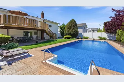 243 N Delaware Avenue, Massapequa, NY 11758 - Photo 36