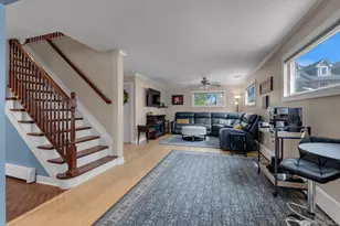 11 Koch Pl, Carle Place, NY 11514 - Photo 14